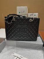 GST Grand Shopping Tote – Iconic Everyday Luxury