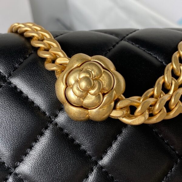 Chanel 23S Camellia Adjustable Clasp Bag – Medium (AS4041)
