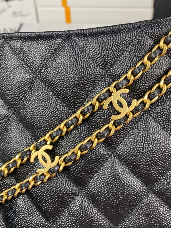 Chanel AS3223 – 22P Lambskin Flap Bag with Logo Chain