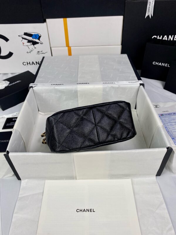 Chanel AS3223 – 22P Lambskin Flap Bag with Logo Chain