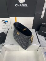 Chanel AS3223 – 22P Lambskin Flap Bag with Logo Chain