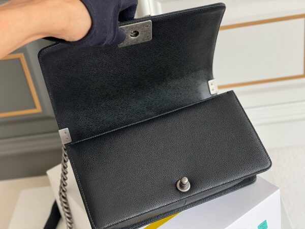 Chanel Le Boy Bag – Medium Size (Caviar Leather / Platinum Edition)