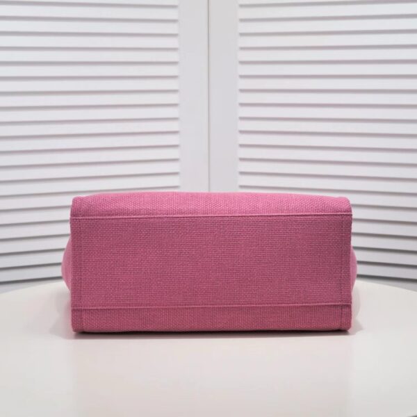 Chanel 22C Early Spring Collection – Beach Tote Shopping Bag