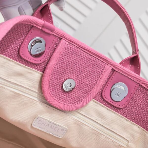 Chanel 22C Early Spring Collection – Beach Tote Shopping Bag