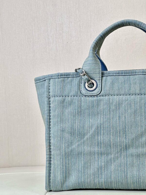 Chanel 23S Washed Vintage Denim Beach Tote Bag (Top Replica Quality)