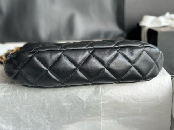 Chanel AS3631 Hobo Shoulder Bag