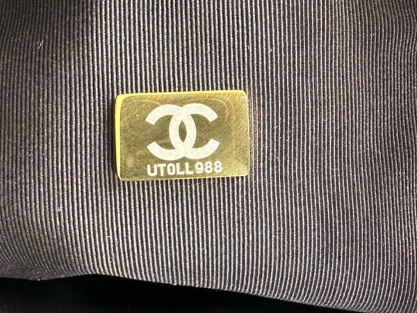 Chanel AS3631 Hobo Shoulder Bag