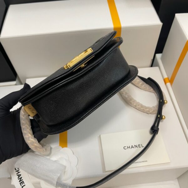 Chanel 22A Boy Saddle Messenger Bag – Métiers d’Art Collection