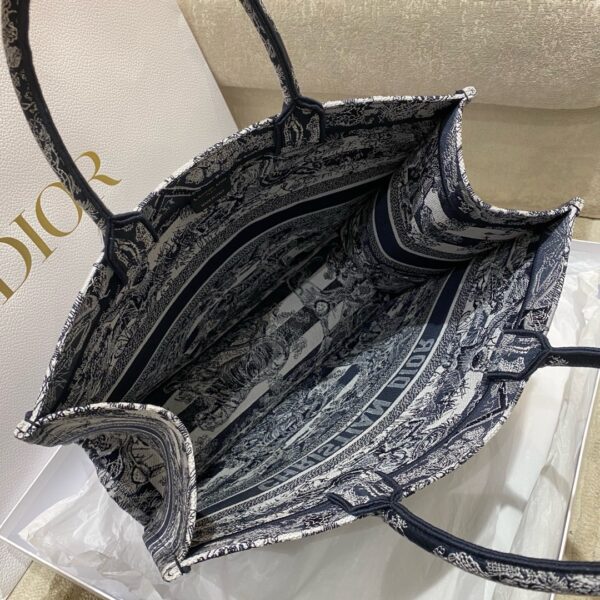 Dior Book Tote – Layered “Blue Jungle Tiger” Embroidery