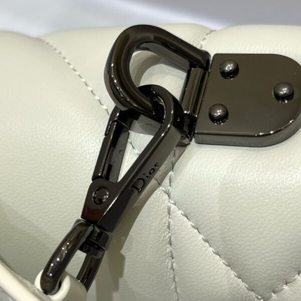 Dior 30 Montaigne Box Chain Bag – Black & White