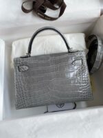Hermès Kelly II 19cm – Shiny Alligator Leather in Glacier Grey with Silver Hardware