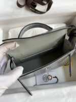 Hermès Kelly II 19cm – Shiny Alligator Leather in Glacier Grey with Silver Hardware