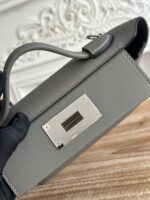 Hermès Mini 2424 – Handcrafted Elegance in Cloud Grey