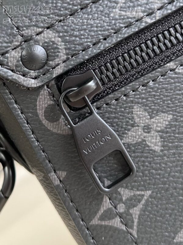 Louis Vuitton Soul Trunk Bag – Monogram Eclipse Canvas | M11743