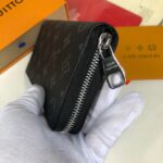 Louis Vuitton Vertical Zipped Wallet – M62295