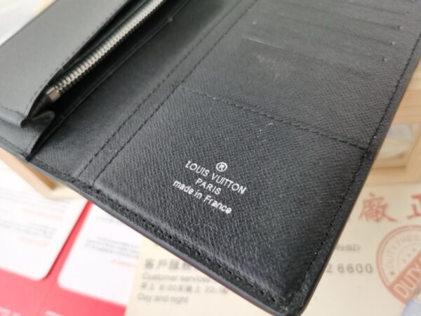 Louis Vuitton M62665 Zippy Wallet – Split Monogram Canvas