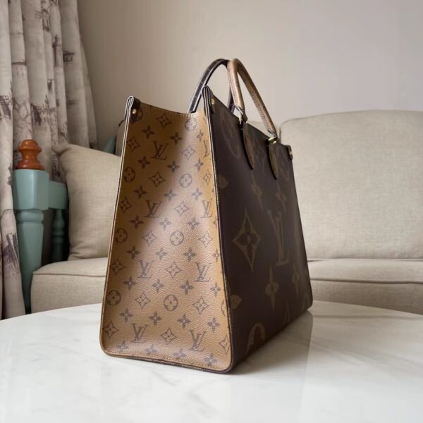 Exclusive First Release: Tote 45320 – Premium Factory Original Quality