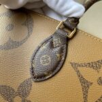 Exclusive First Release: Tote 45320 – Premium Factory Original Quality