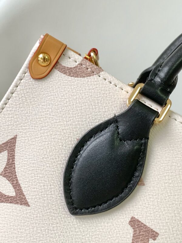 Louis Vuitton Top-Quality Original Onthego Small Shopping Bag Modern & Refined Desert Series Design