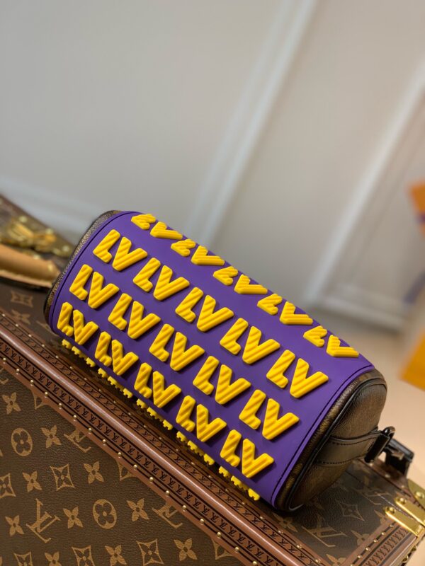 Louis Vuitton Alphabet Series New Arrival Handbag Fresh and Trendy: A Playful Take on Monogram
