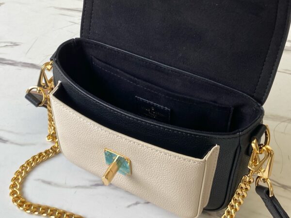 Louis Vuitton Lockme Tender Bag – Black