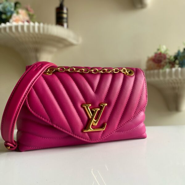 Louis Vuitton New Wave Chain Bag – Rose Pink
