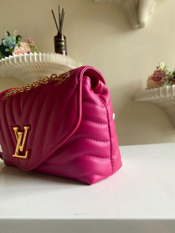 Louis Vuitton New Wave Chain Bag – Rose Pink