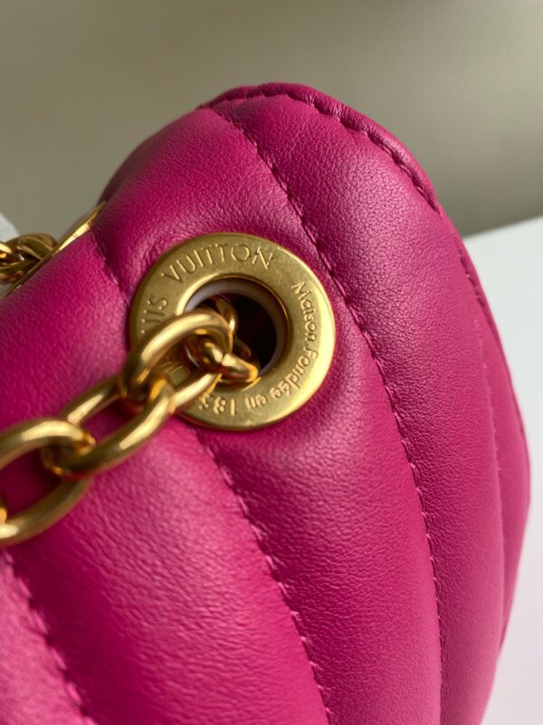 Louis Vuitton New Wave Chain Bag – Rose Pink