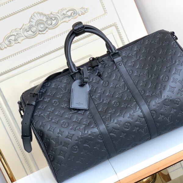 Louis Vuitton Keepall Bandoulière 50 – M44810