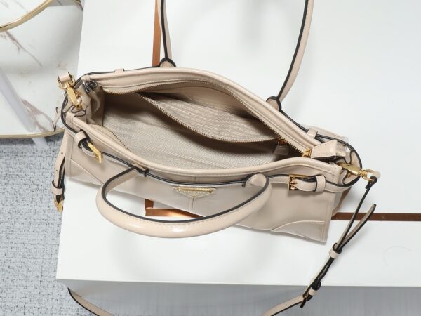 PRADA Soft Lux Oil-Wax Leather Handbag – Small Size | Model 1BA426