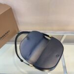 P650 – BALENCIAGA Latest Runway Shoulder Bag